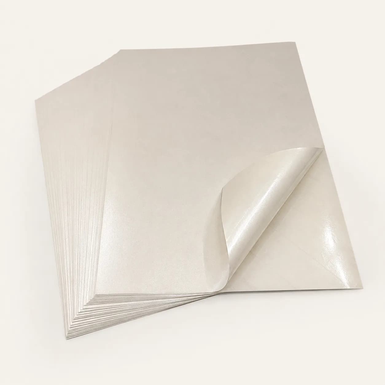 Papier samoprzylepny perłowy A4 Premium Oyster - 50 arkuszy
